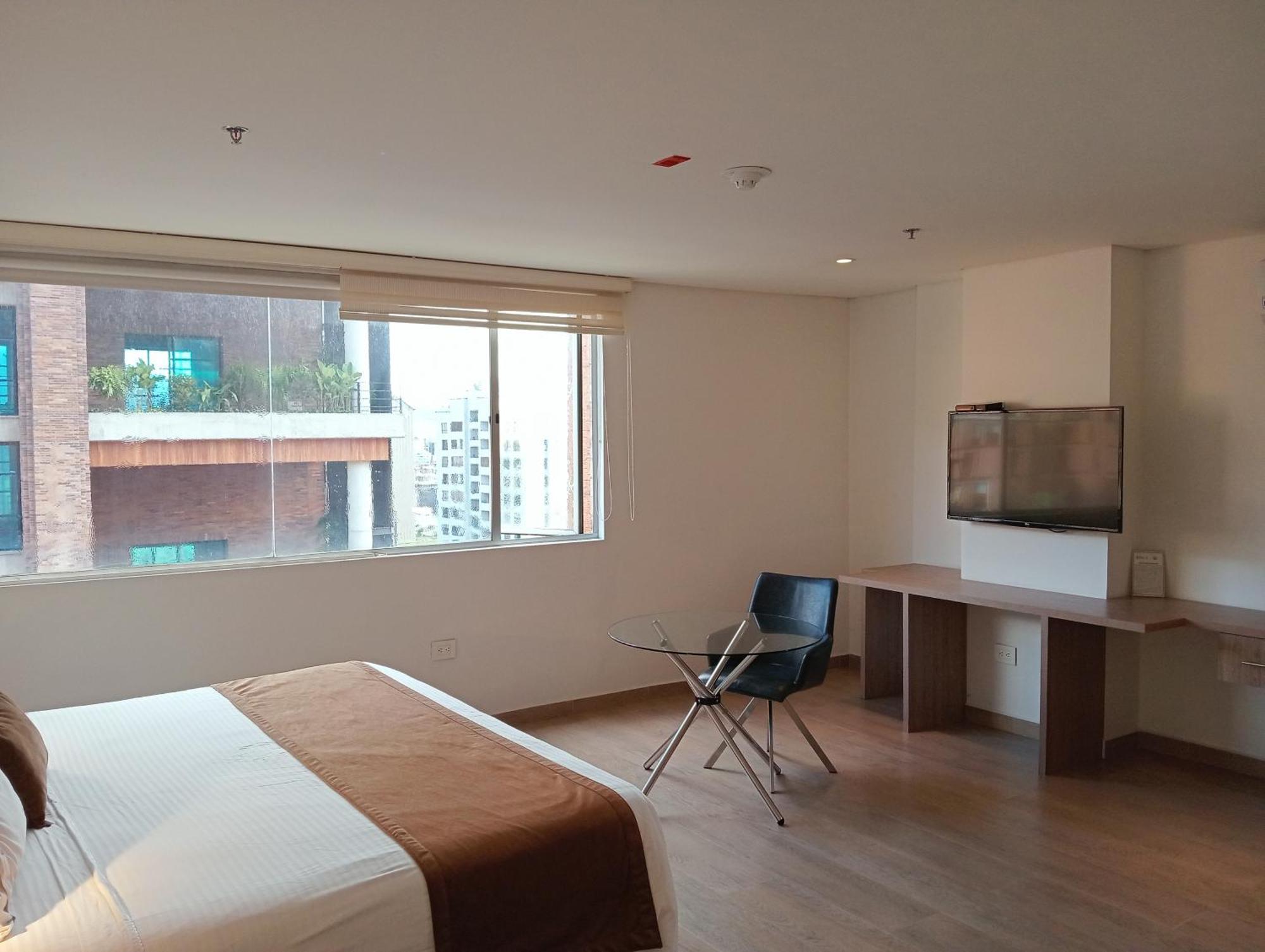 Hotel Lomas 10 Medellin By Dico Екстериор снимка
