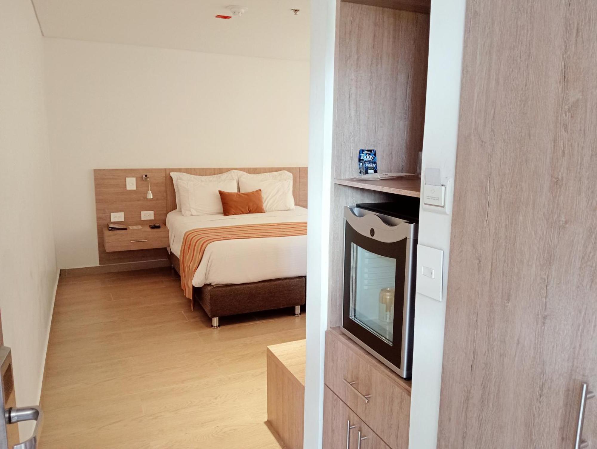 Hotel Lomas 10 Medellin By Dico Екстериор снимка