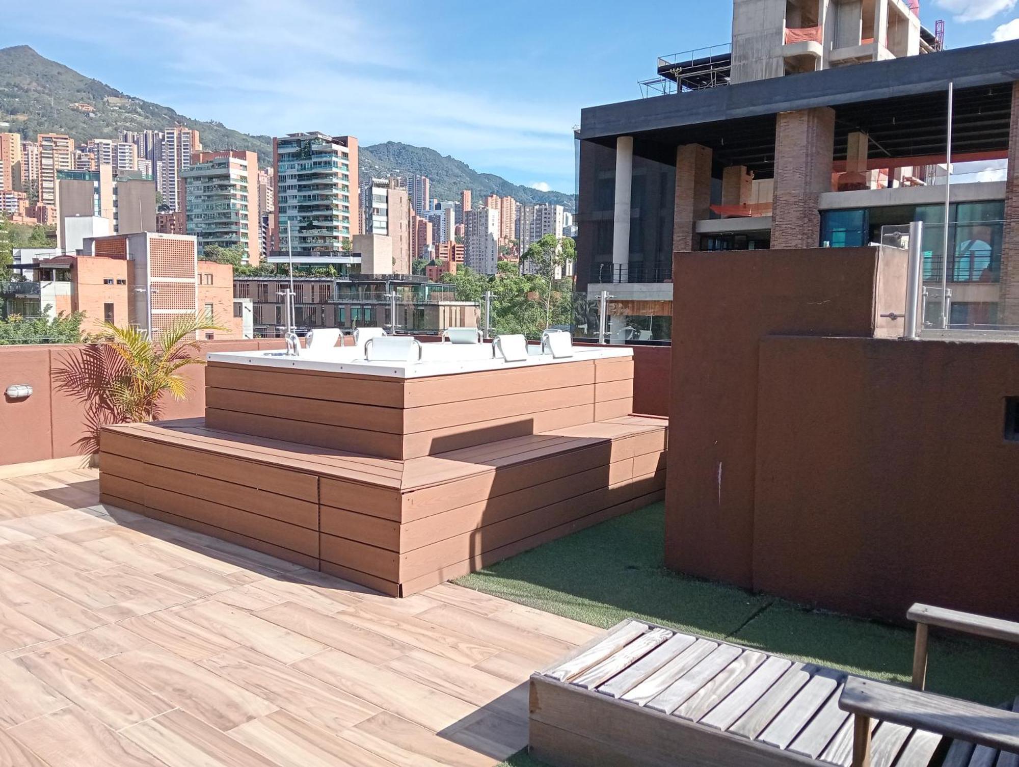 Hotel Lomas 10 Medellin By Dico Екстериор снимка